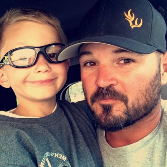 Meet your Posher, Travis - Picture 1 of 1